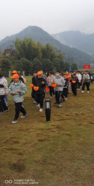 邵陽市華龍中學(xué),邵陽中學(xué)教育,高中教育,師資雄厚,名優(yōu)教師 邵陽市華龍中學(xué),邵陽中學(xué)教育,高中教育,師資雄厚,名優(yōu)教師